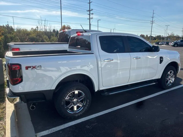 Used 2024 Oxford White Ford XLT image 10