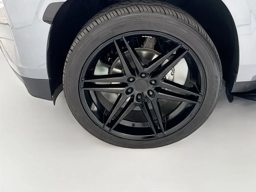 Used 2022 Gray Chevrolet RST image 29