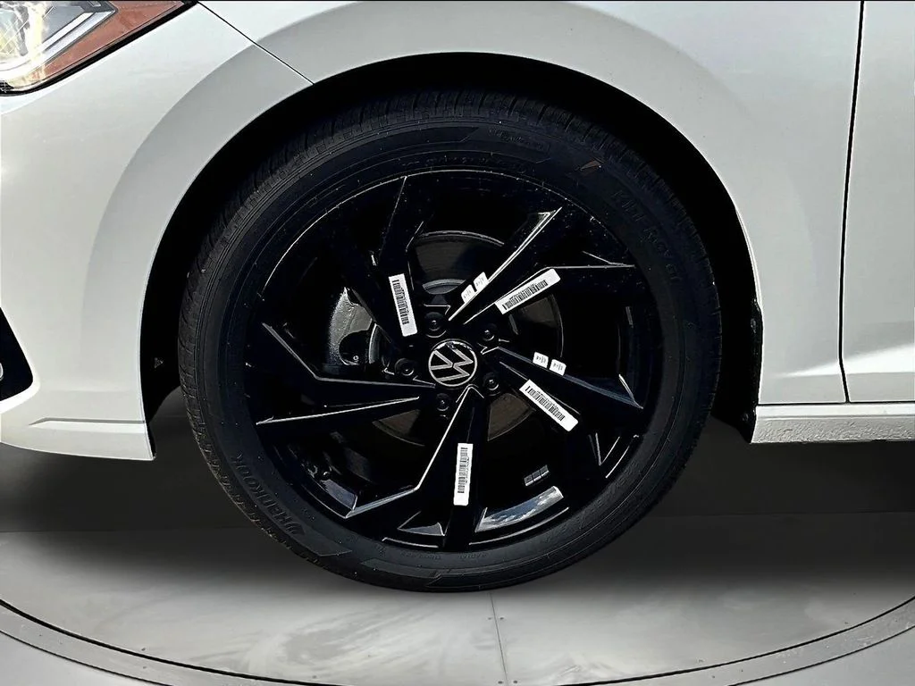 New 2026 White Volkswagen 1.5T SE image 13
