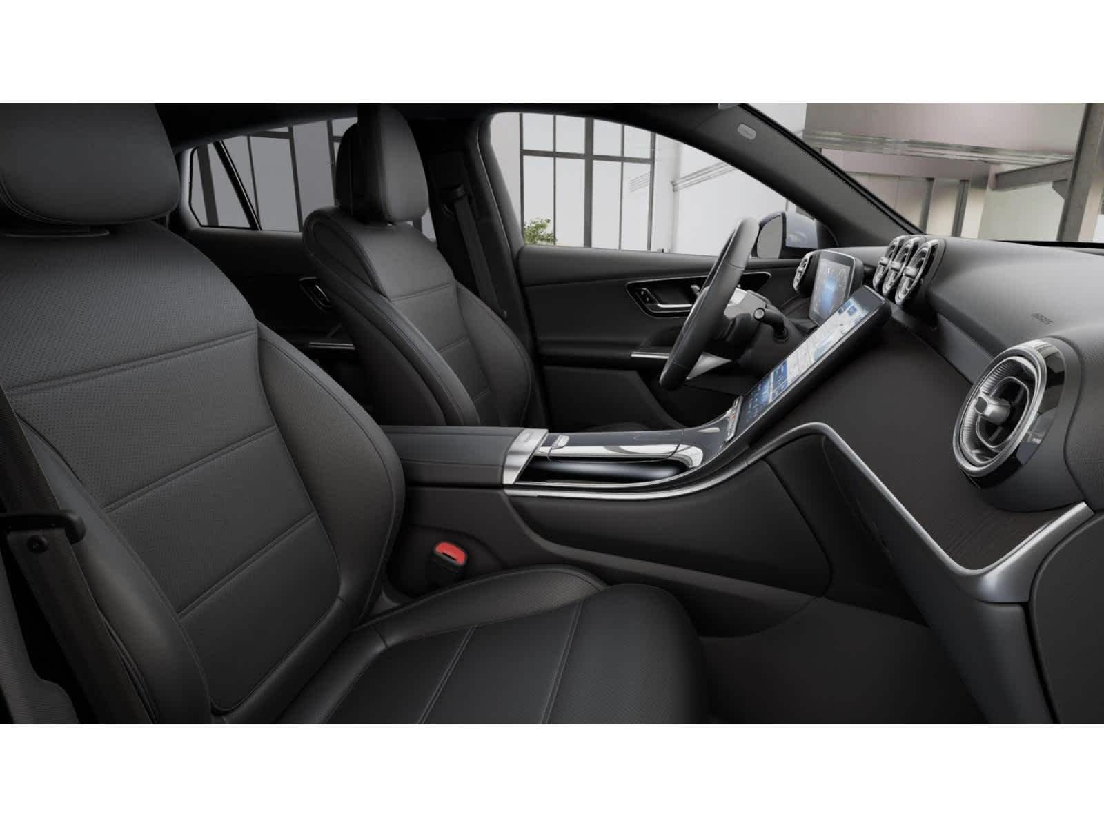 New 2026 Polar White Mercedes-Benz GLC 300 image 4