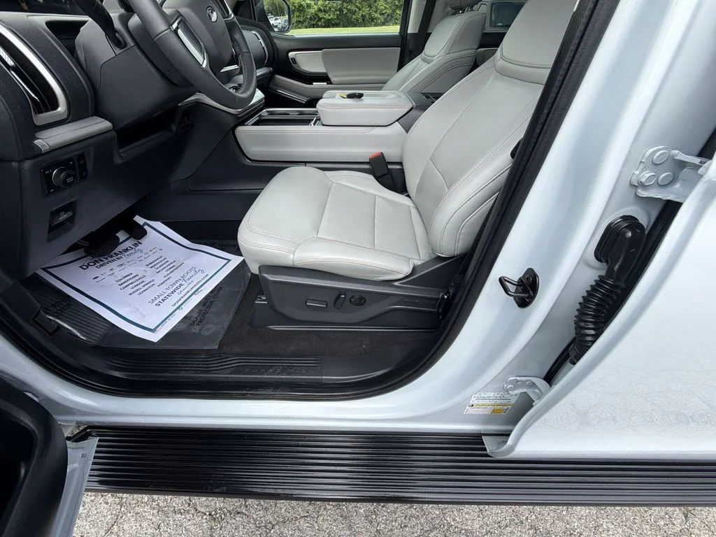 Used 2025 Silver Ford Active image 12
