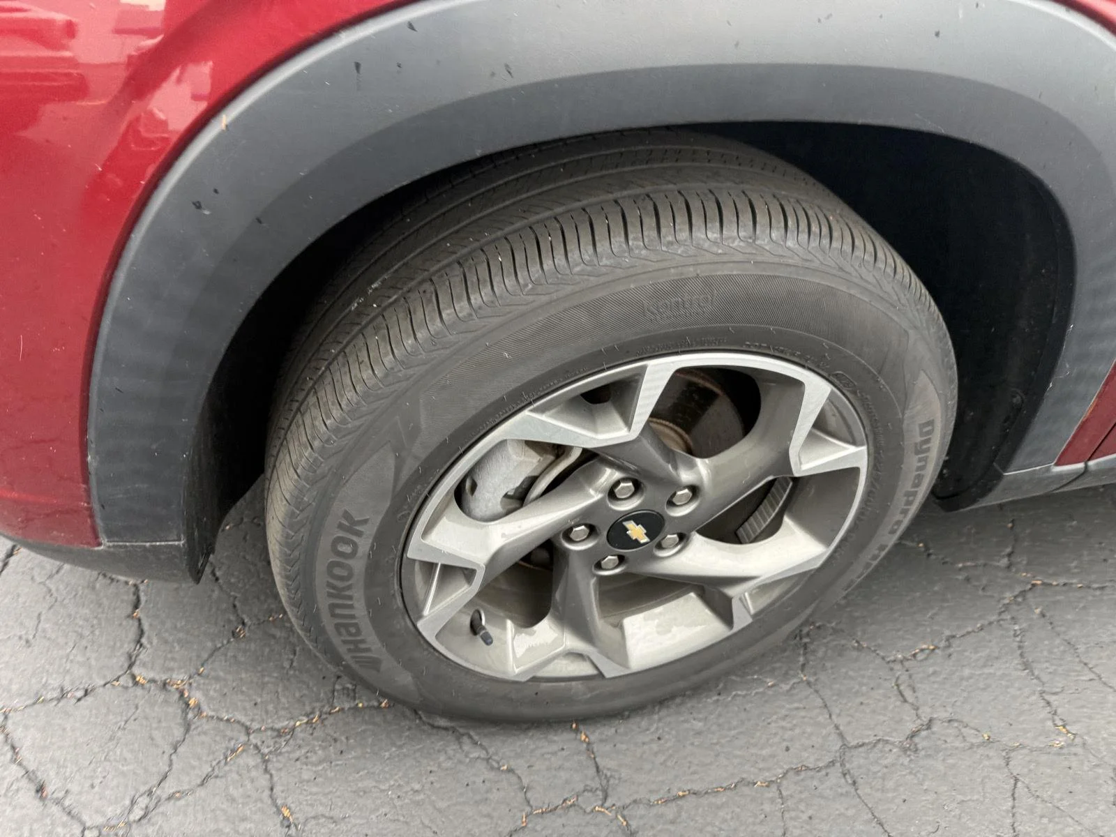 Used 2024 Crimson Metallic Chevrolet LT image 4