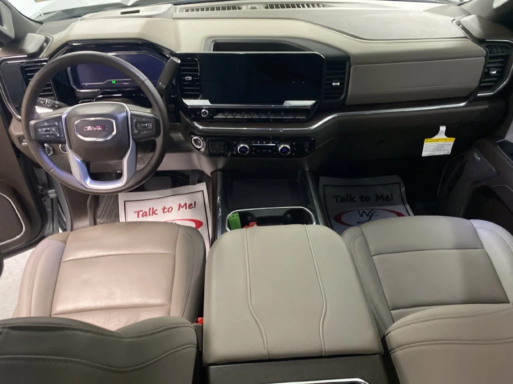 Used 2024 Sterling Metallic GMC SLT image 19