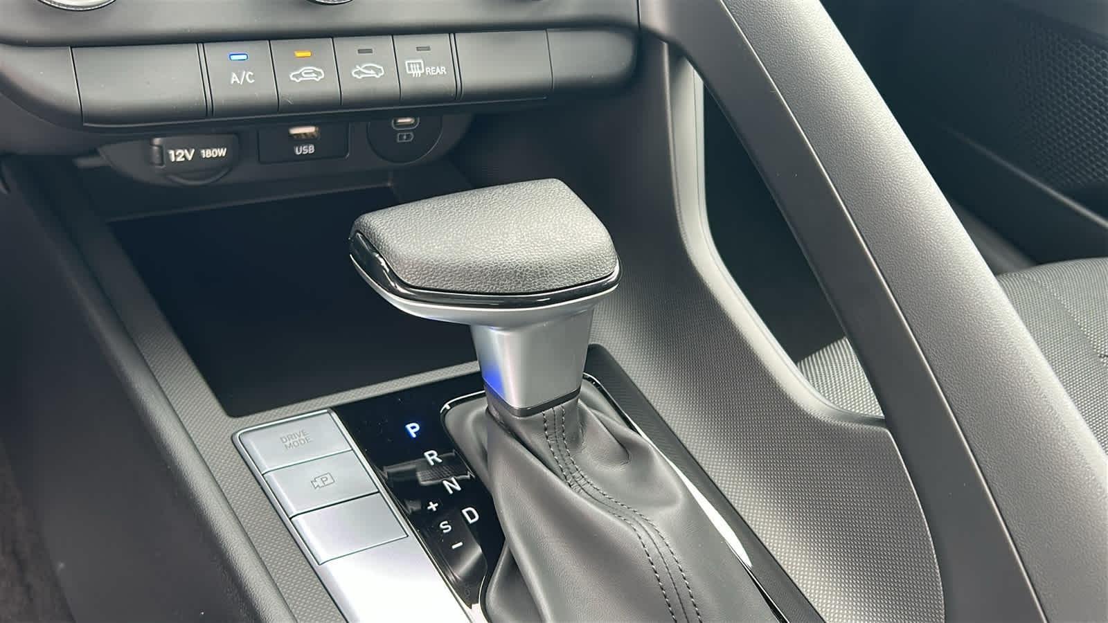 New 2026 Serenity White Hyundai SE image 43