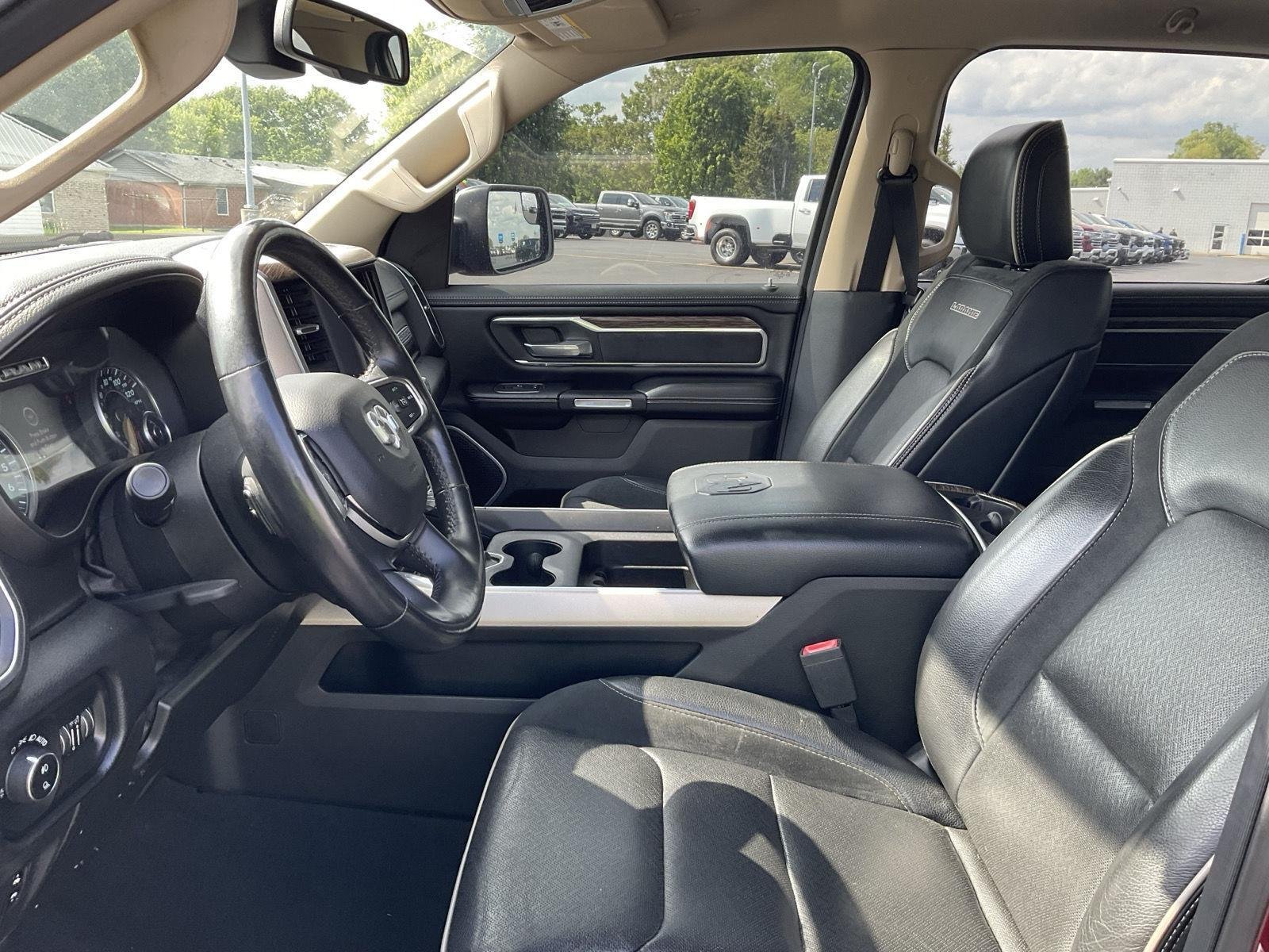 2019 RAM Ram 1500 Pickup Laramie - Photo 9