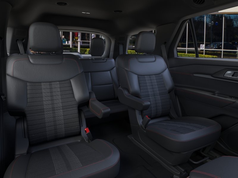 New 2026 Agate Black Metallic Ford ST-Line image 11