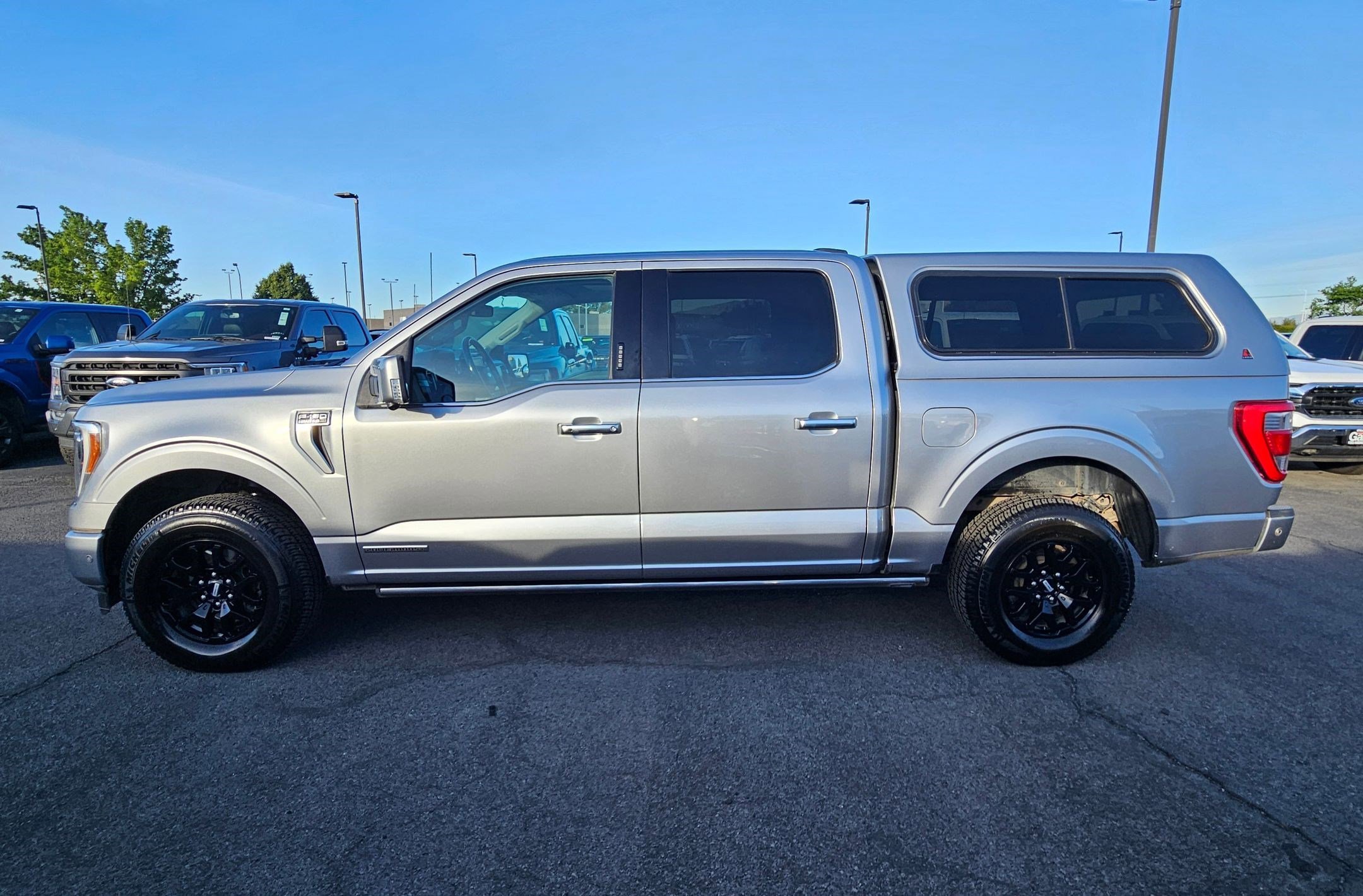 Certified Used 2022 Blue Ford Limited image 7