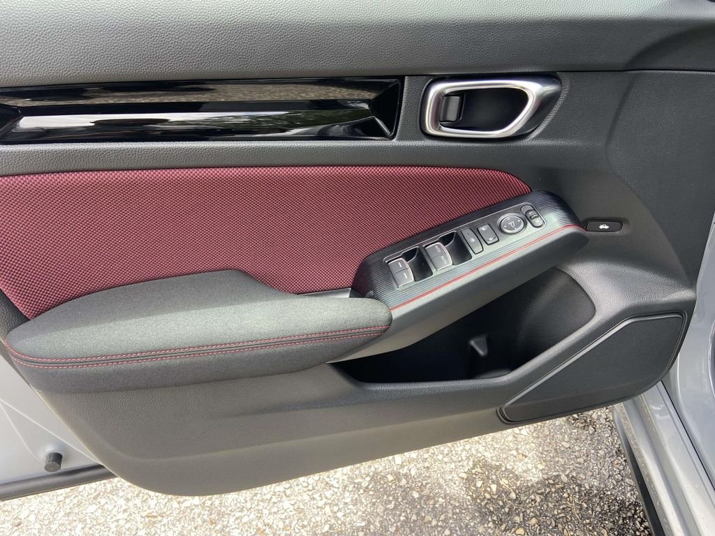 Used 2025 Gray Honda  image 11