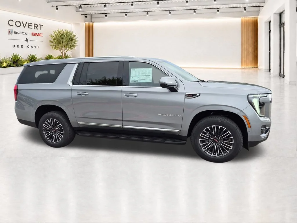 New 2026 Sterling Metallic GMC Elevation image 15