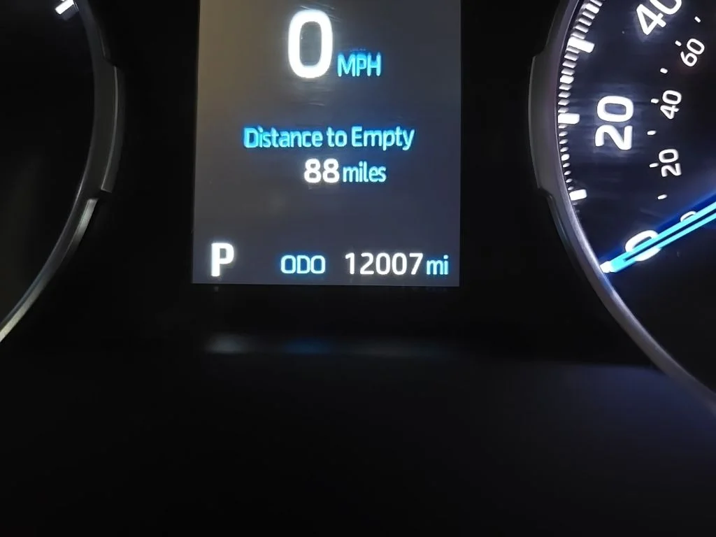 Used 2022 Gray Toyota LE image 22