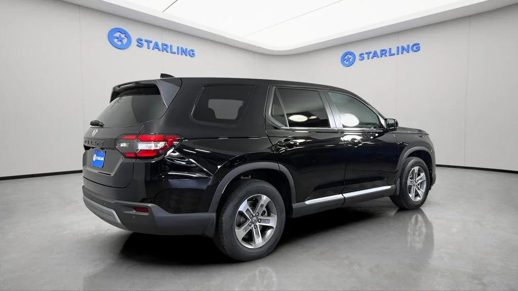 Used 2025 Black Honda EX-L image 10