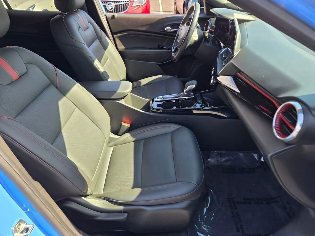 Used 2024 Fountain Blue Chevrolet 2RS image 15