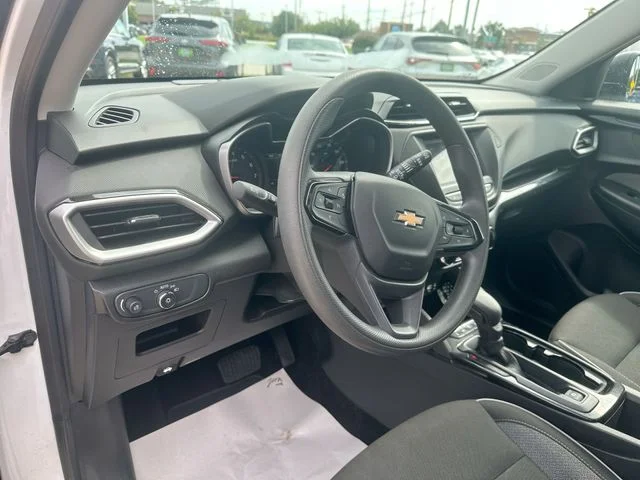 Used 2023 White Chevrolet LS image 12