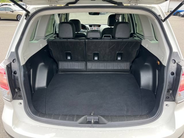 Used 2018 Crystal White Pearl Subaru 2.0XT Premium image 14
