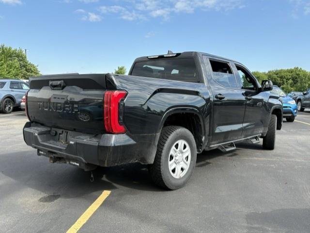 Used 2025 Midnight Black Metallic Toyota SR image 5