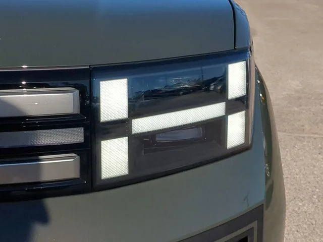 2025 Hyundai Santa Fe SEL - Photo 10