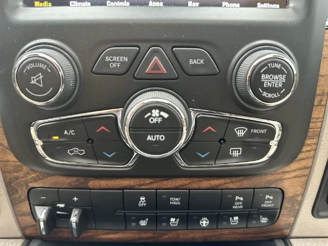 Used 2018 Black Ram Laramie Longhorn image 26
