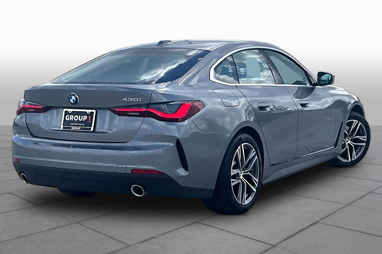 Used 2026 Skyscraper Grey Metallic BMW 430i image 12