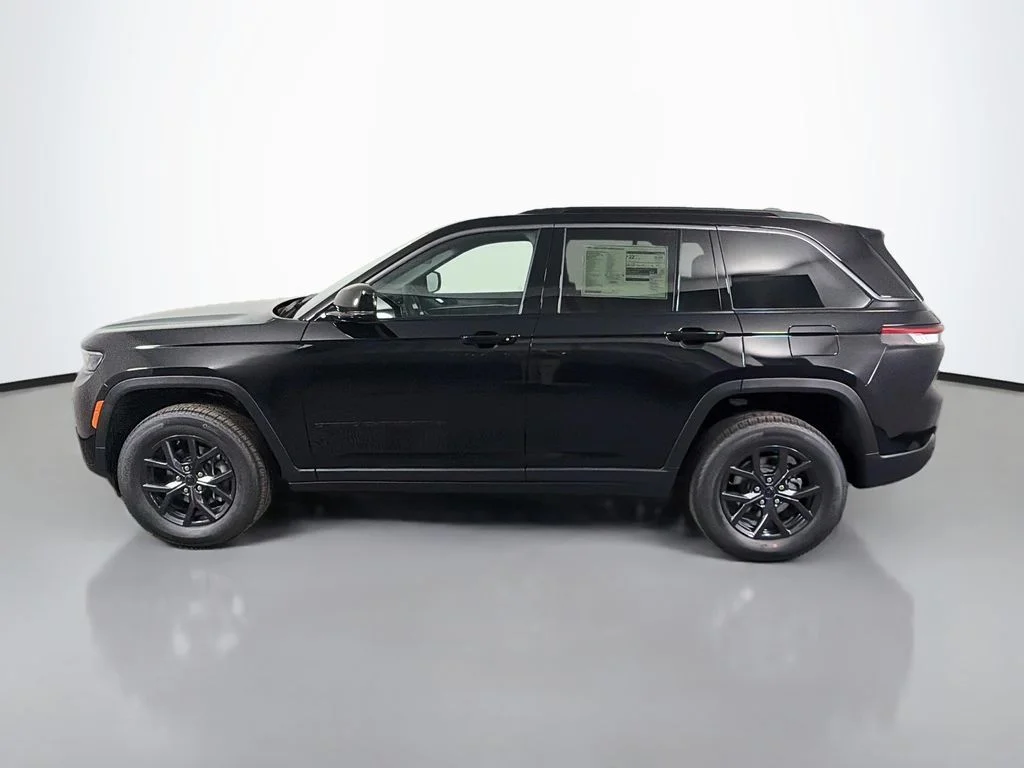 New 2027 Black Jeep Altitude image 4