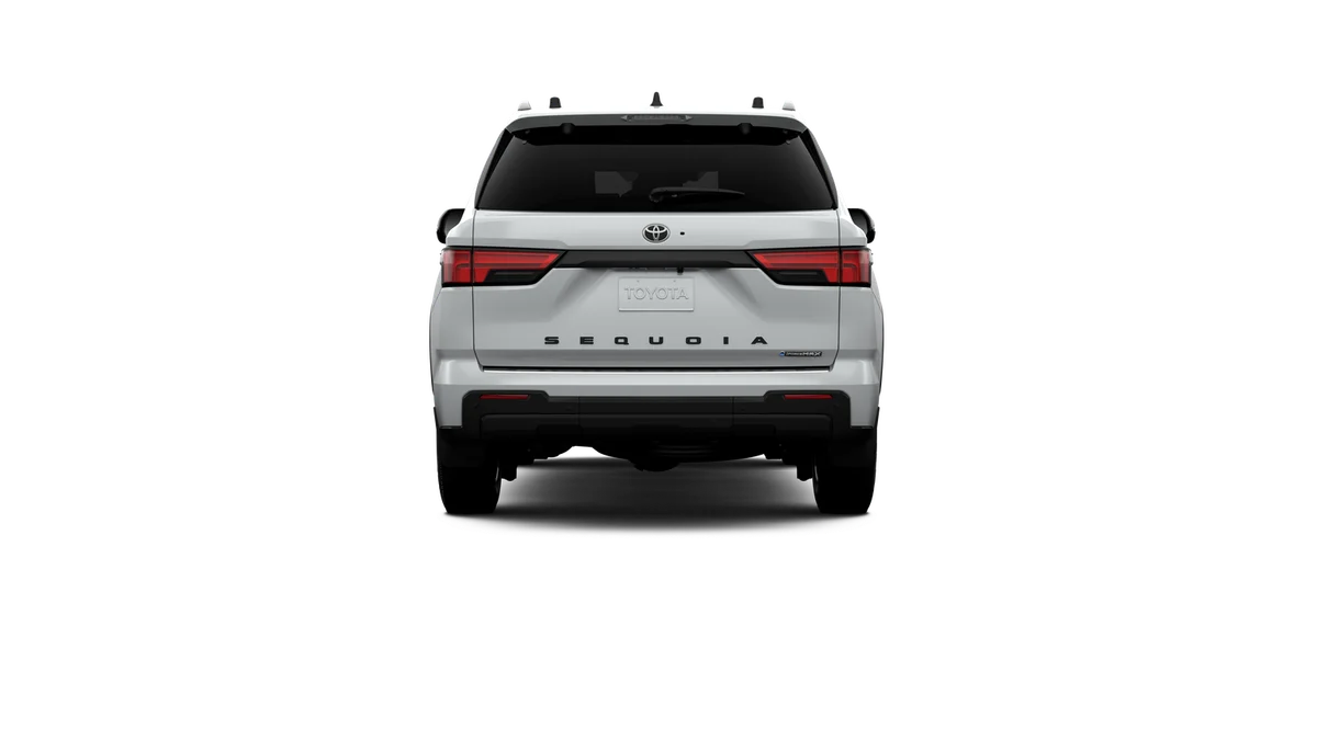 New 2026 Wind Chill Pearl Toyota Platinum image 8