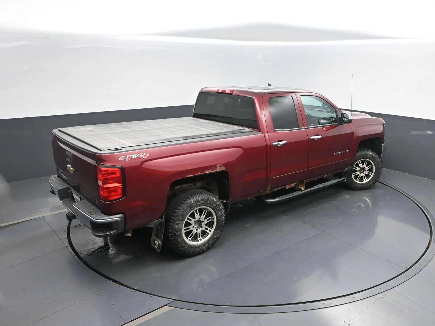 Used 2016 Siren Red Tintcoat Chevrolet LT image 36