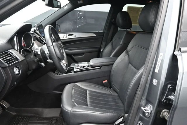 Used 2019 Gray Mercedes-Benz GLE 43 AMG® image 8