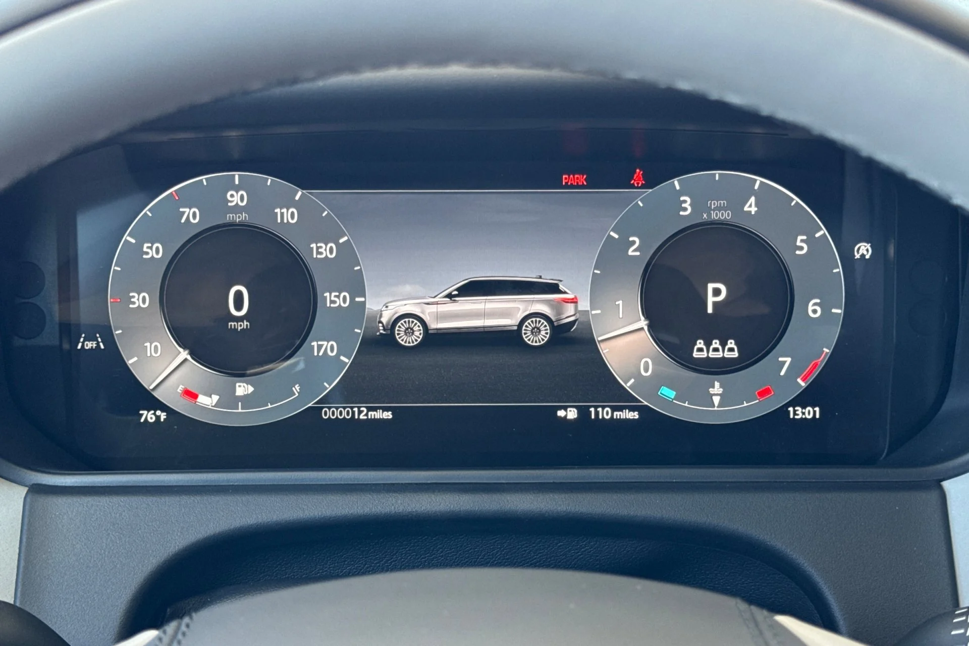 New 2026 Fuji White Land Rover Dynamic SE image 26