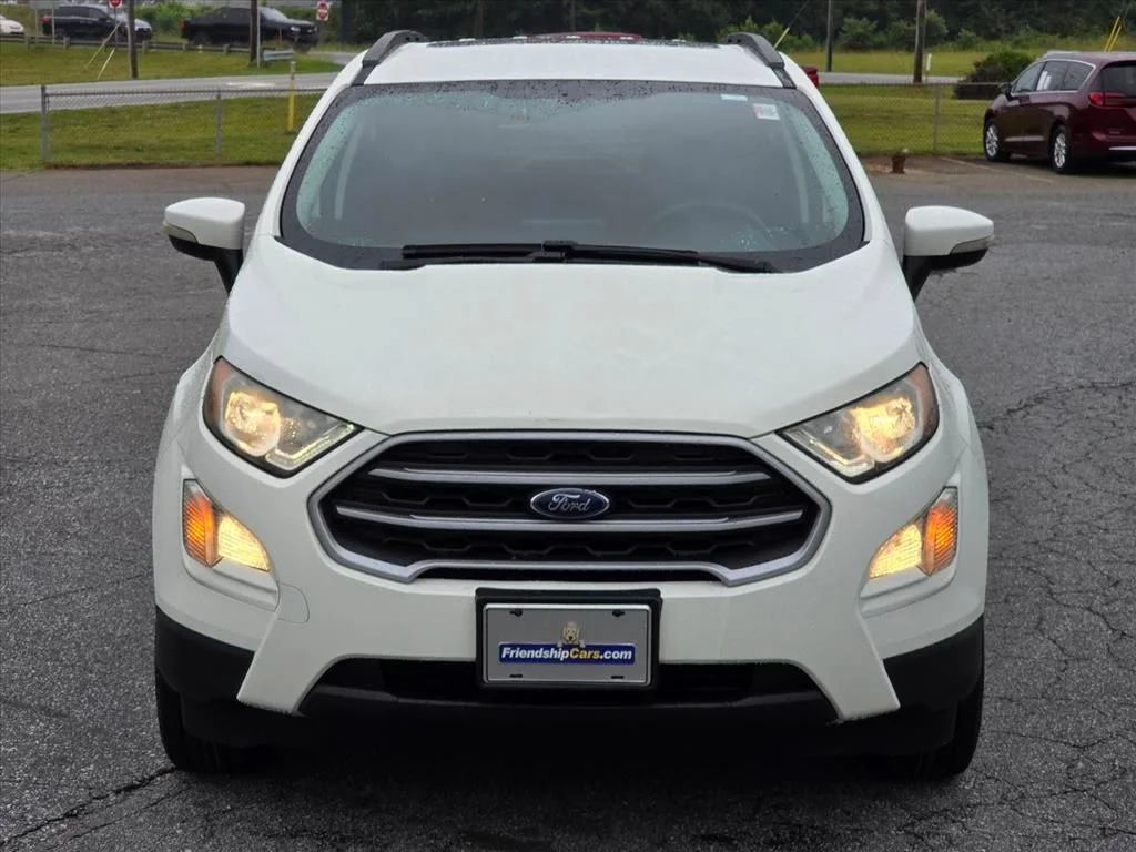 Used 2021 White Ford SE image 22