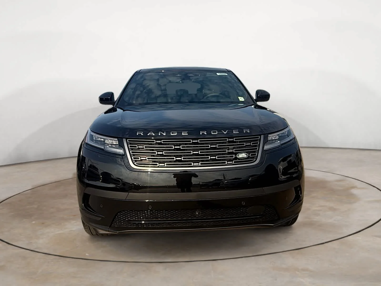 New 2026 Santorini Black Land Rover S image 8