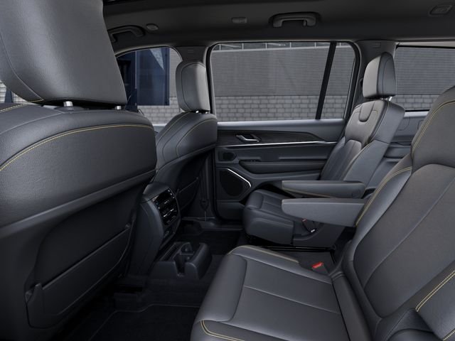 New 2026 Bright White Clear-Coat Exterior Paint Jeep  image 24
