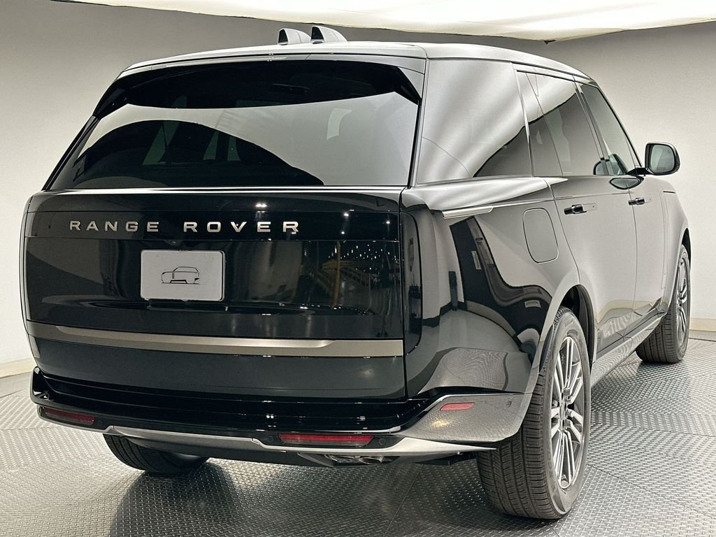 New 2026 Santorini Black Land Rover SE image 11
