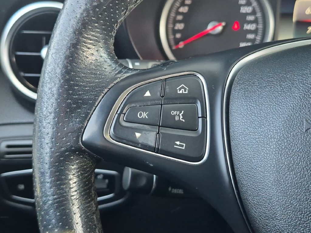 Used 2019 Black Mercedes-Benz GLC 300 Coupe image 33
