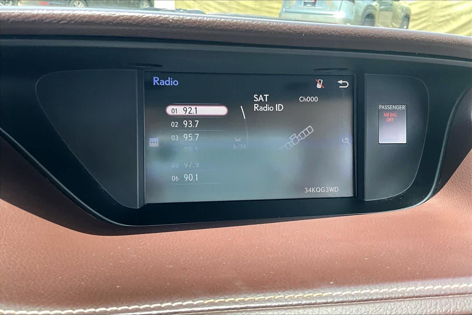 Used 2016 Atomic Silver Lexus  image 30