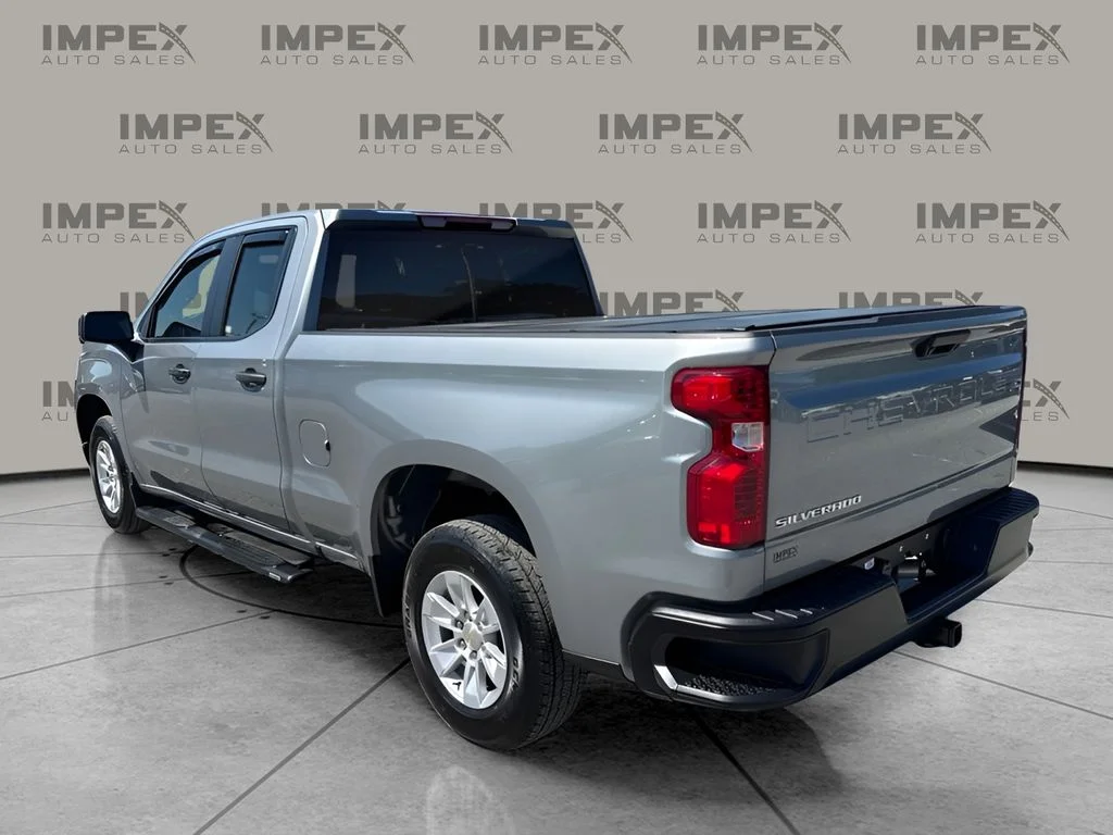 Used 2025 Gray Chevrolet WT image 4