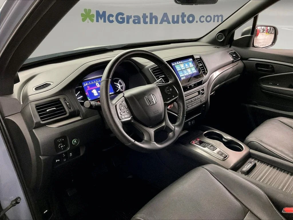 Used 2023 Gray Honda EX-L image 17