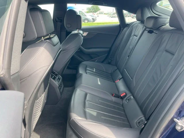 Used 2024  Audi 45 S line Premium Plus image 31