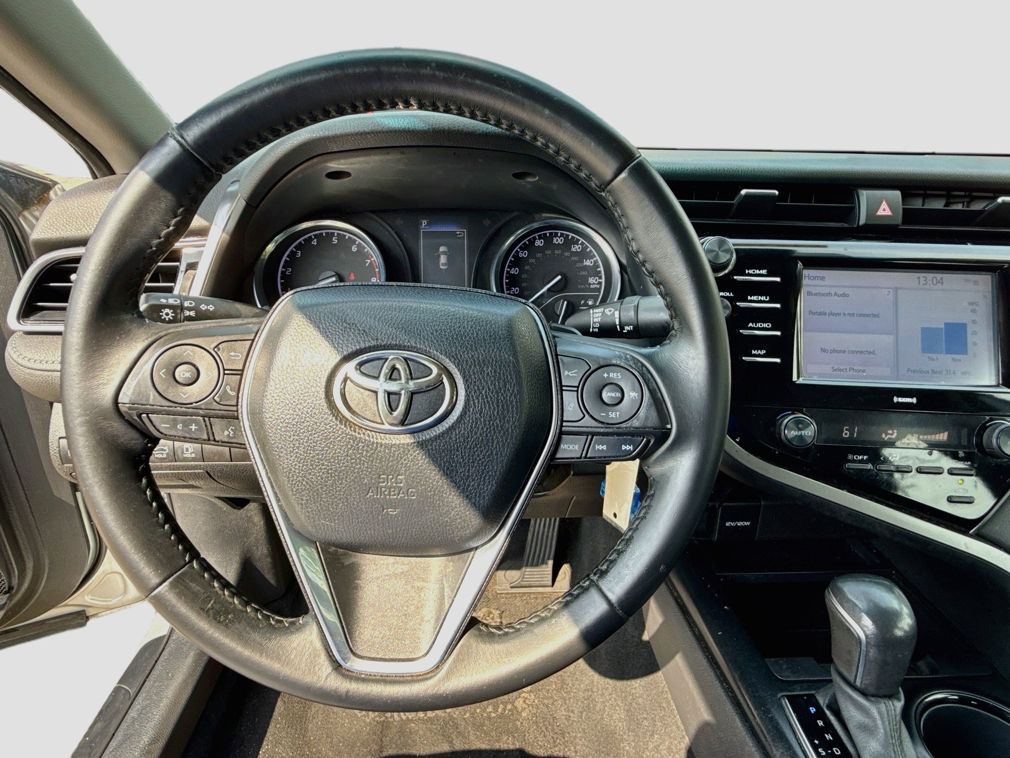 Used 2020 Celestial Silver Metallic Toyota SE image 11