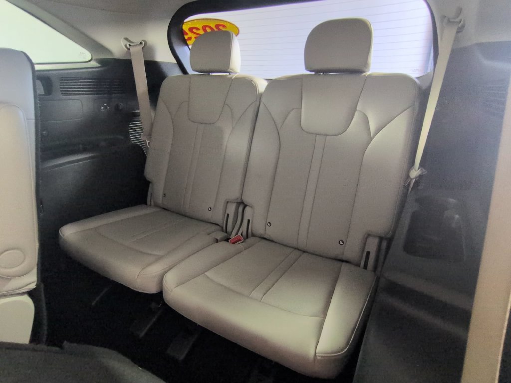 2025 Kia Sorento EX Hybrid - Photo 18