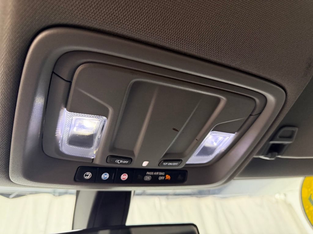 Used 2022 Black Chevrolet RST image 28