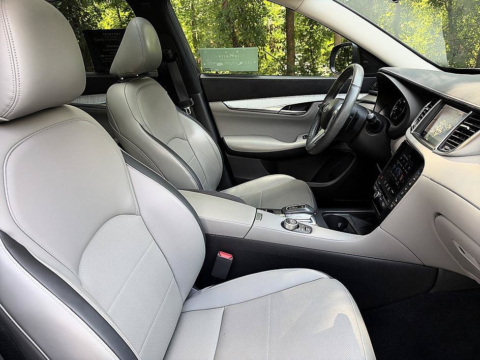 Used 2023 Graphite Shadow INFINITI SENSORY image 21
