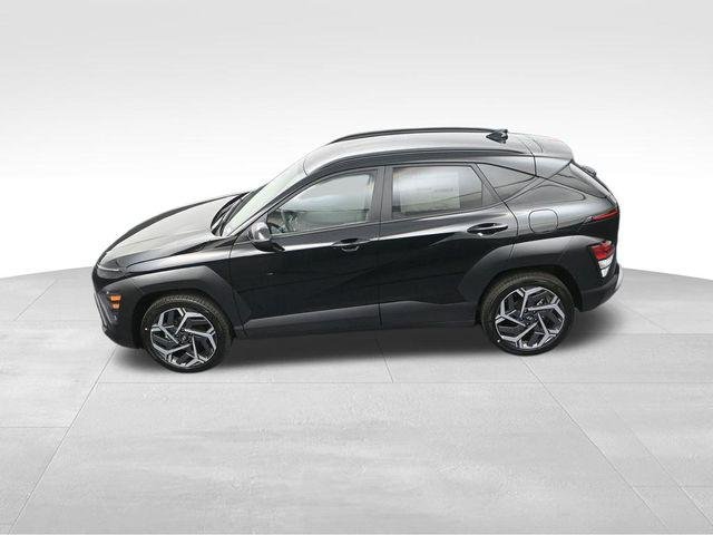 New 2026 Black Hyundai SEL Premium FWD image 25