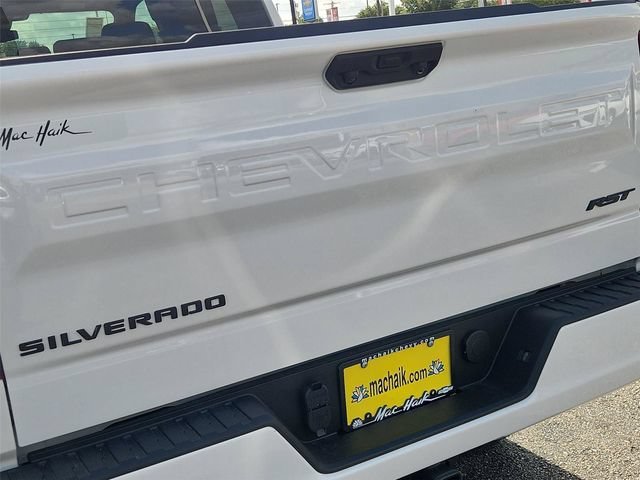 New 2026 Summit White Chevrolet RST image 30