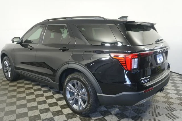 New 2026 Agate Black Metallic Ford Active image 21