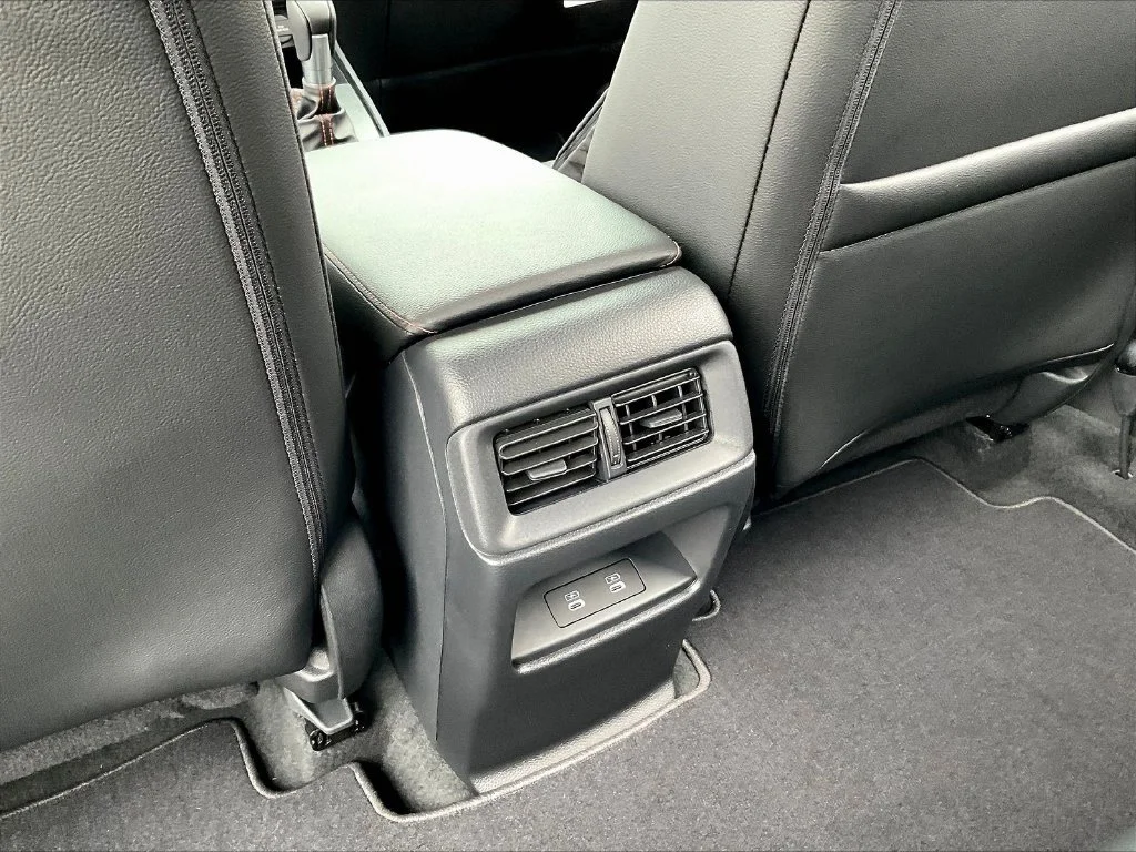 New 2027 Solar Silver Metallic Honda Sport-L Hybrid AWD image 11