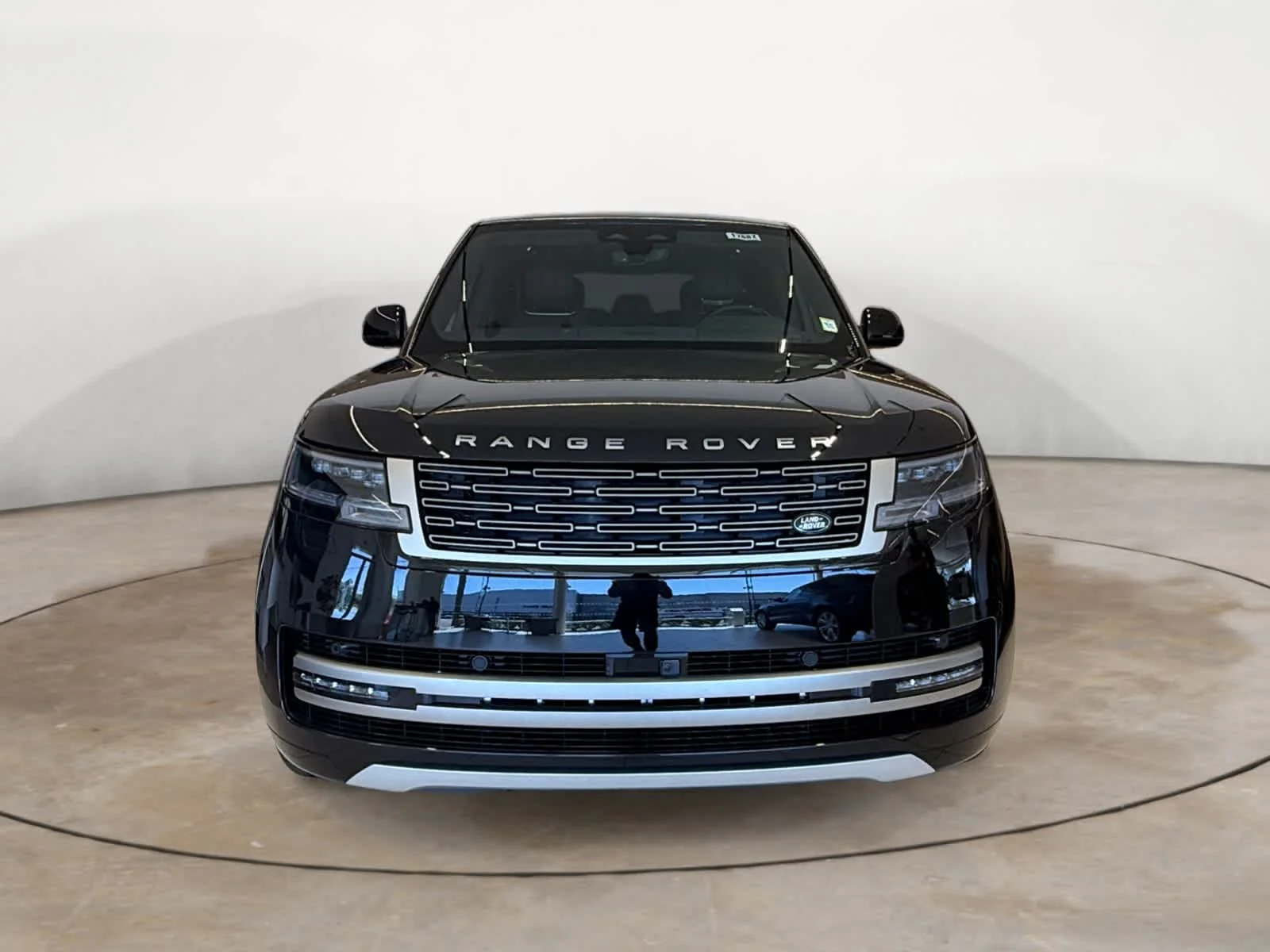 New 2026 Santorini Black Land Rover P530 LWB 7 Seat image 7