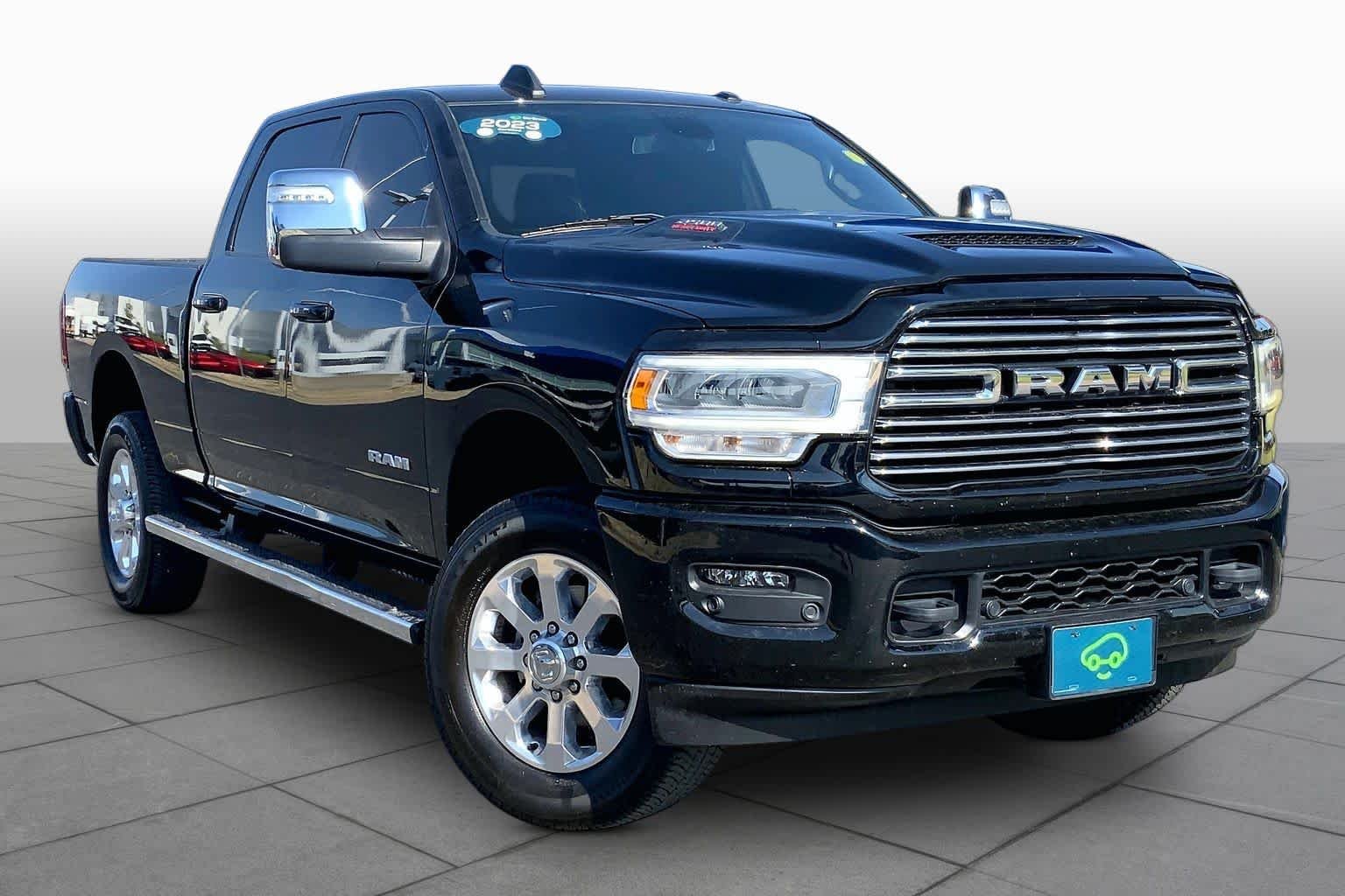 Used 2023 Diamond Black Crystal Pearlcoat Ram Laramie image 2