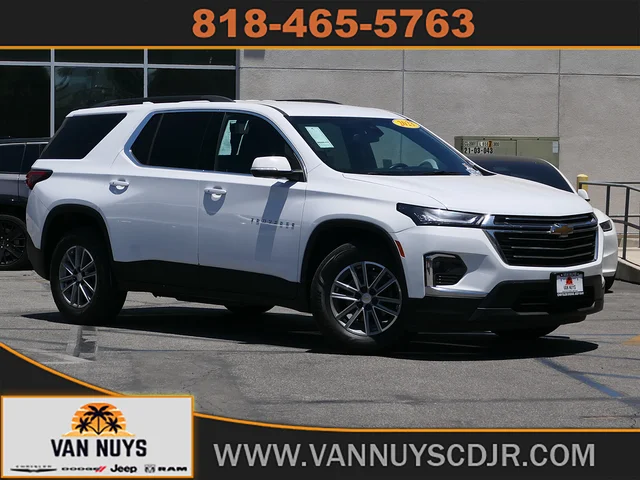 2023 Chevrolet Traverse LT Leather