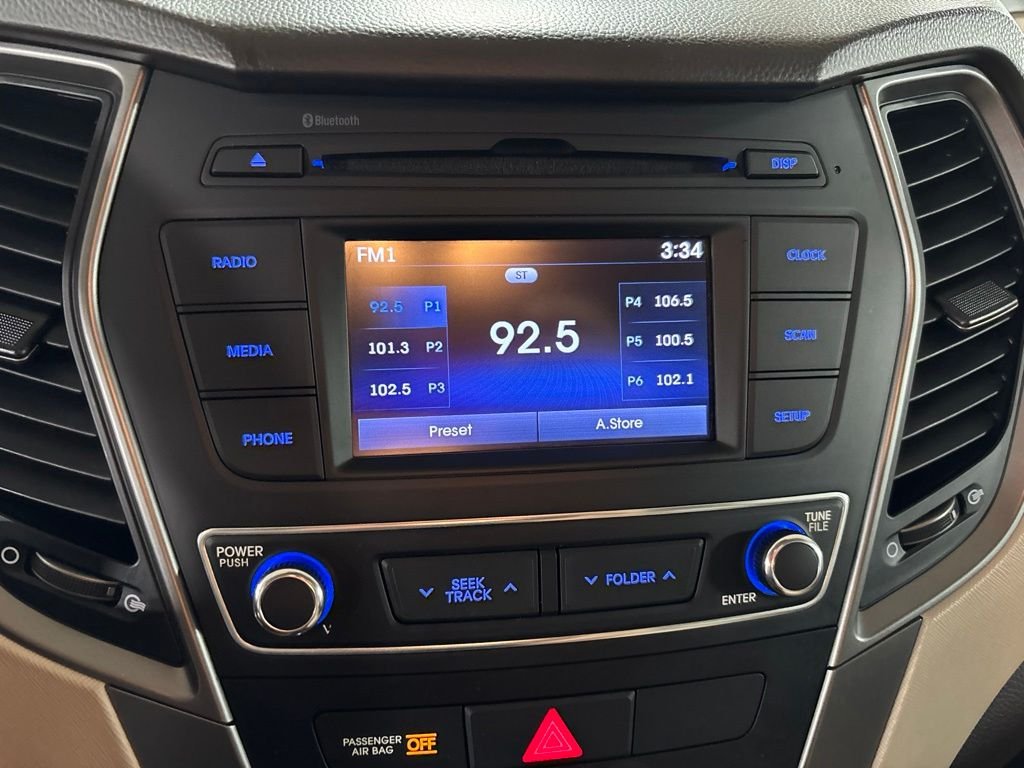 Used 2018 Red Hyundai 2.4 Base image 18