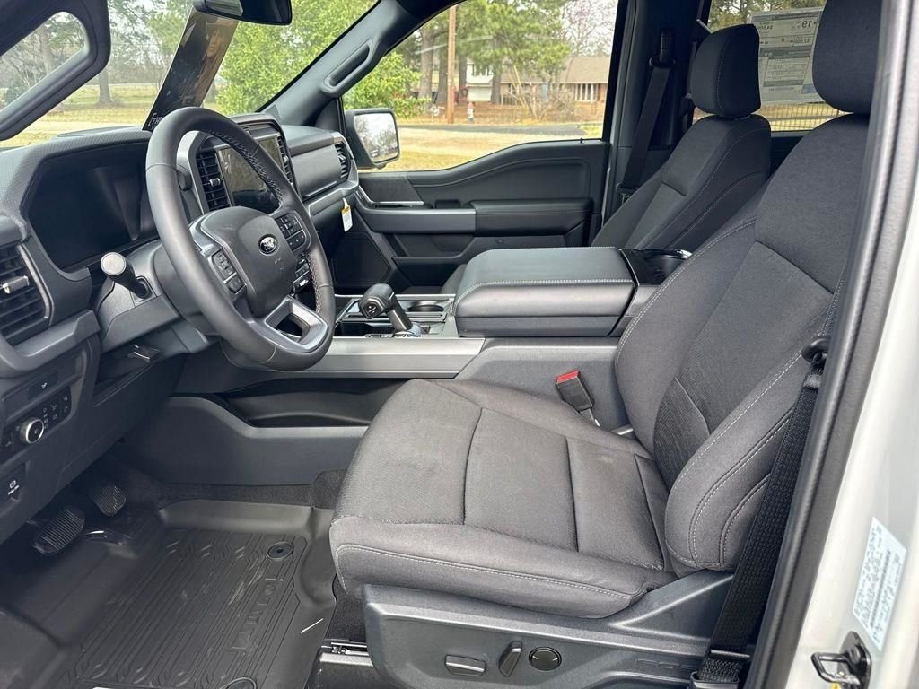 New 2026 White Ford XLT image 13