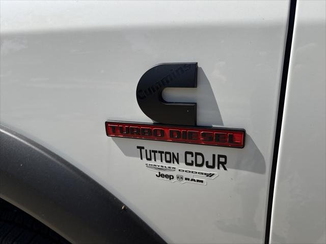 New 2026 Bright White Clear-Coat Exterior Paint RAM TRADESMAN Chassis Cab image 12